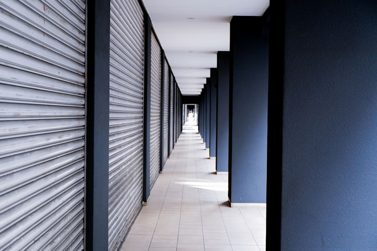 岩手県盛岡市のシャッター設置・修理・点検 合同会社藤村工業/他社で取り付けたシャッターにも対応